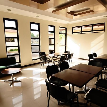 Neuhaus Inn Legazpi Zewnętrze zdjęcie