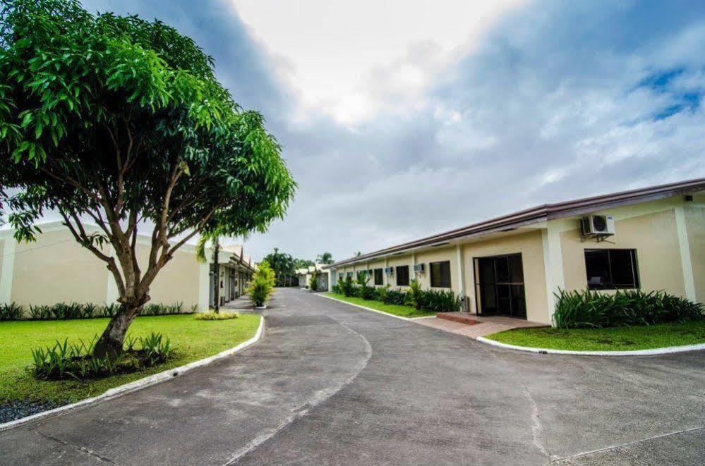 Neuhaus Inn Legazpi Zewnętrze zdjęcie