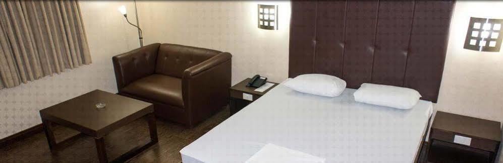 Neuhaus Inn Legazpi Zewnętrze zdjęcie